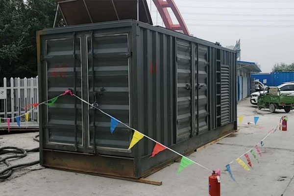 加查发电机租赁空气滤清器多久更换一次？