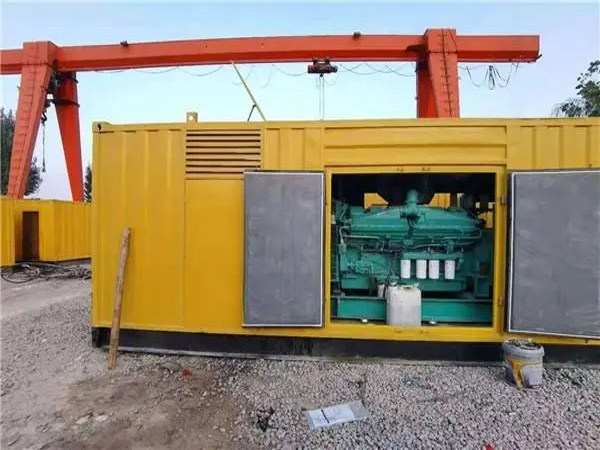 加查冬季低温环境下,500KW发电机组应该选择什么类型的启动电瓶?